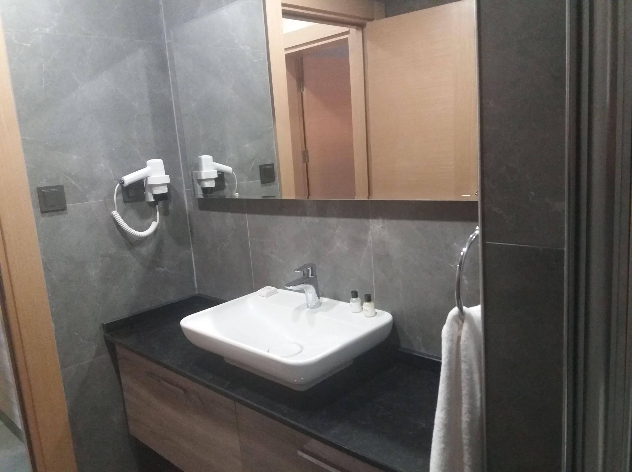 Rodinn Park Hotel Antalya Exterior photo
